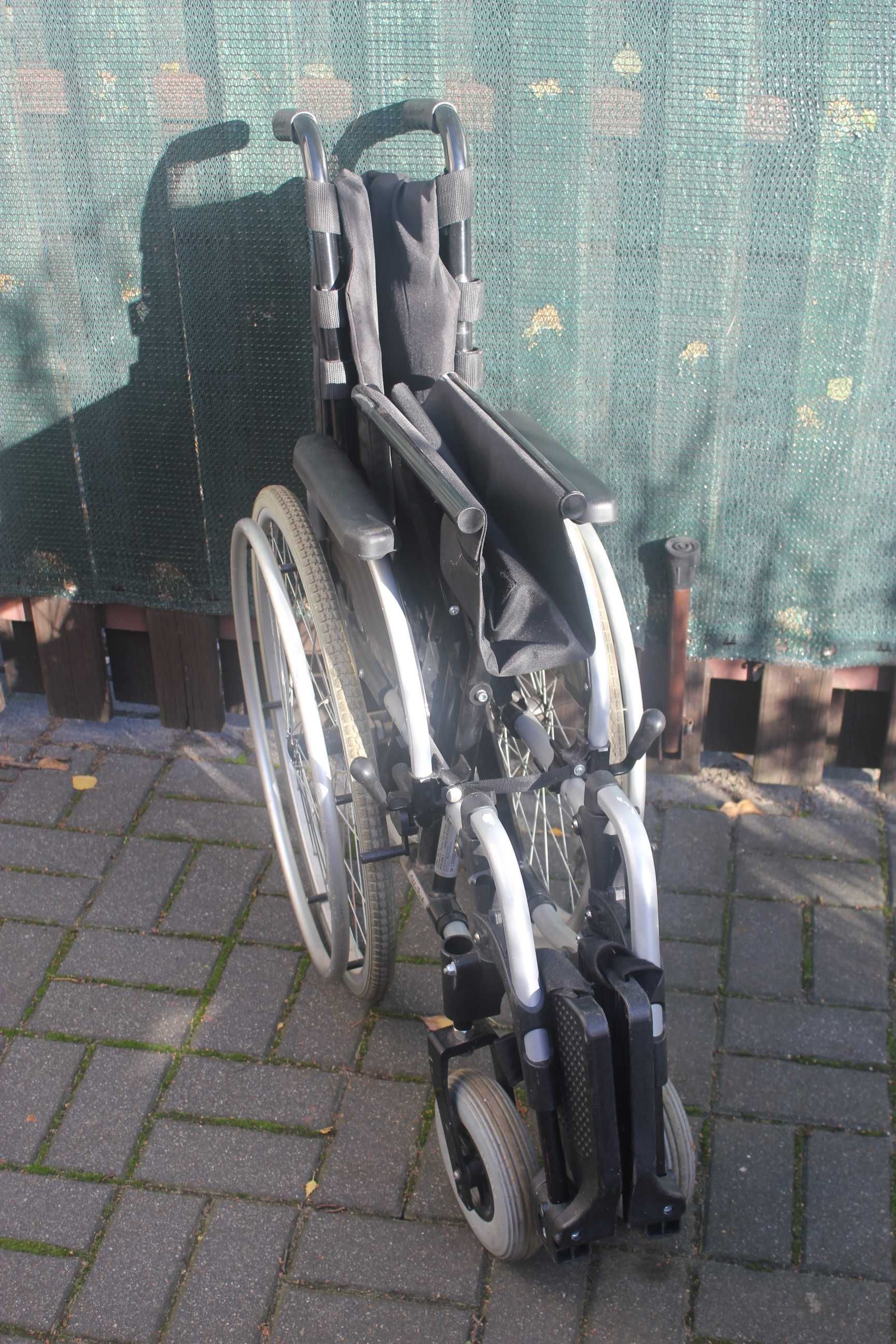 Wózek inwalidzki, składany Otto Bock