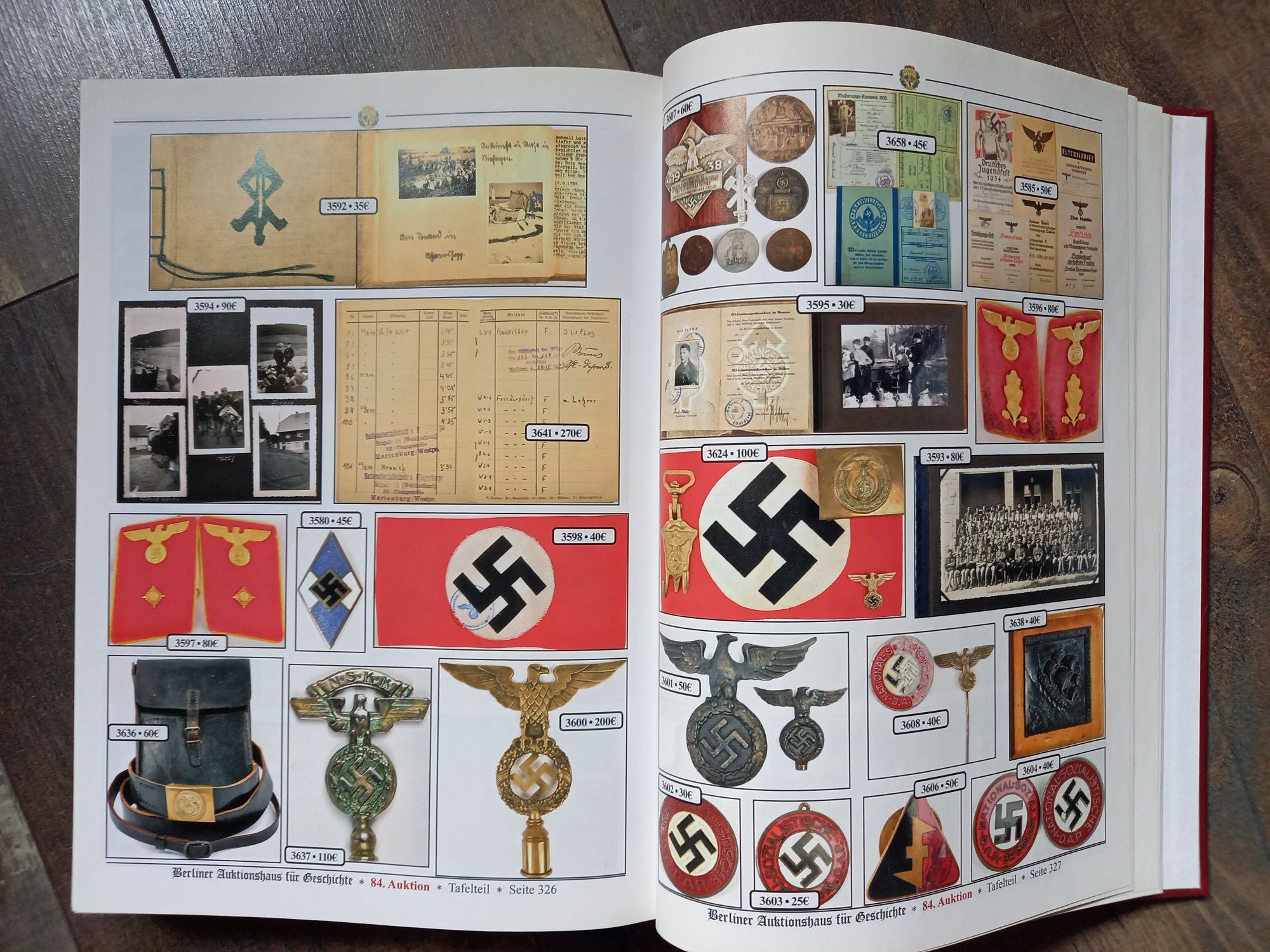 Katalog Odznaka Żelazny Krzyż I II Wojna III Rzesza Niemcy Album