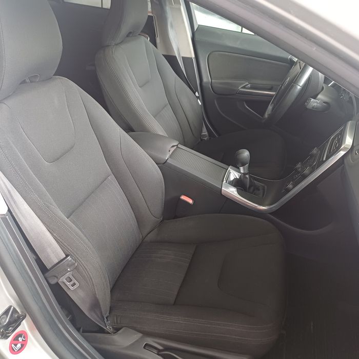 Volvo v60 1.6 climatronic tempomat ladny prywatnie zamiana