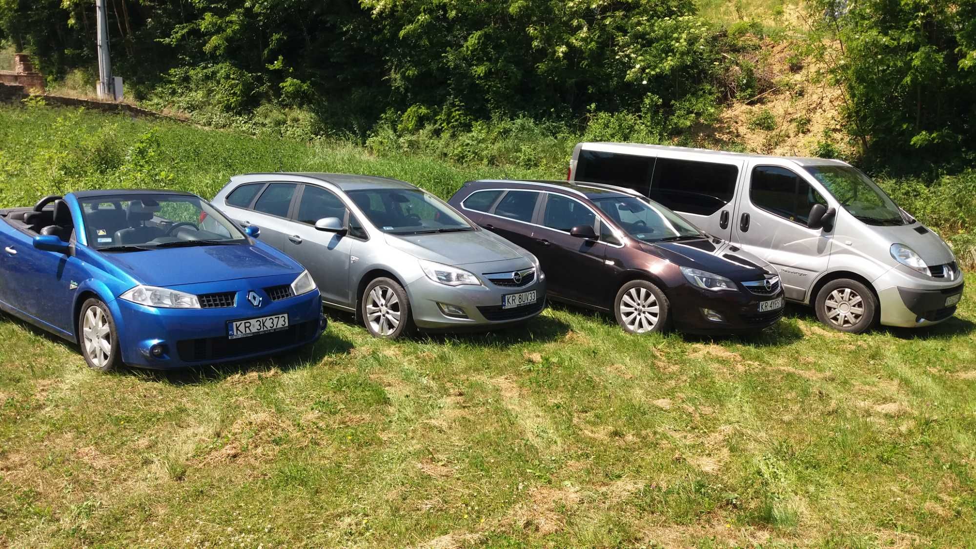 Wynajem Samochodów  Ople Astry Kombi Ben+Gaz Busy 9 os cabrio
