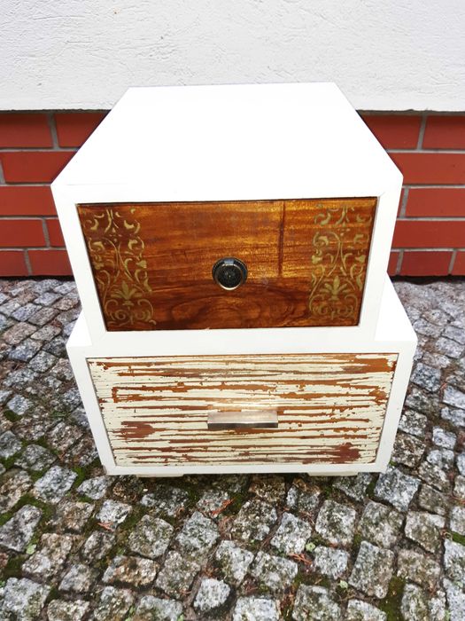 Szafka nocna boho. Szybka wysyłka.