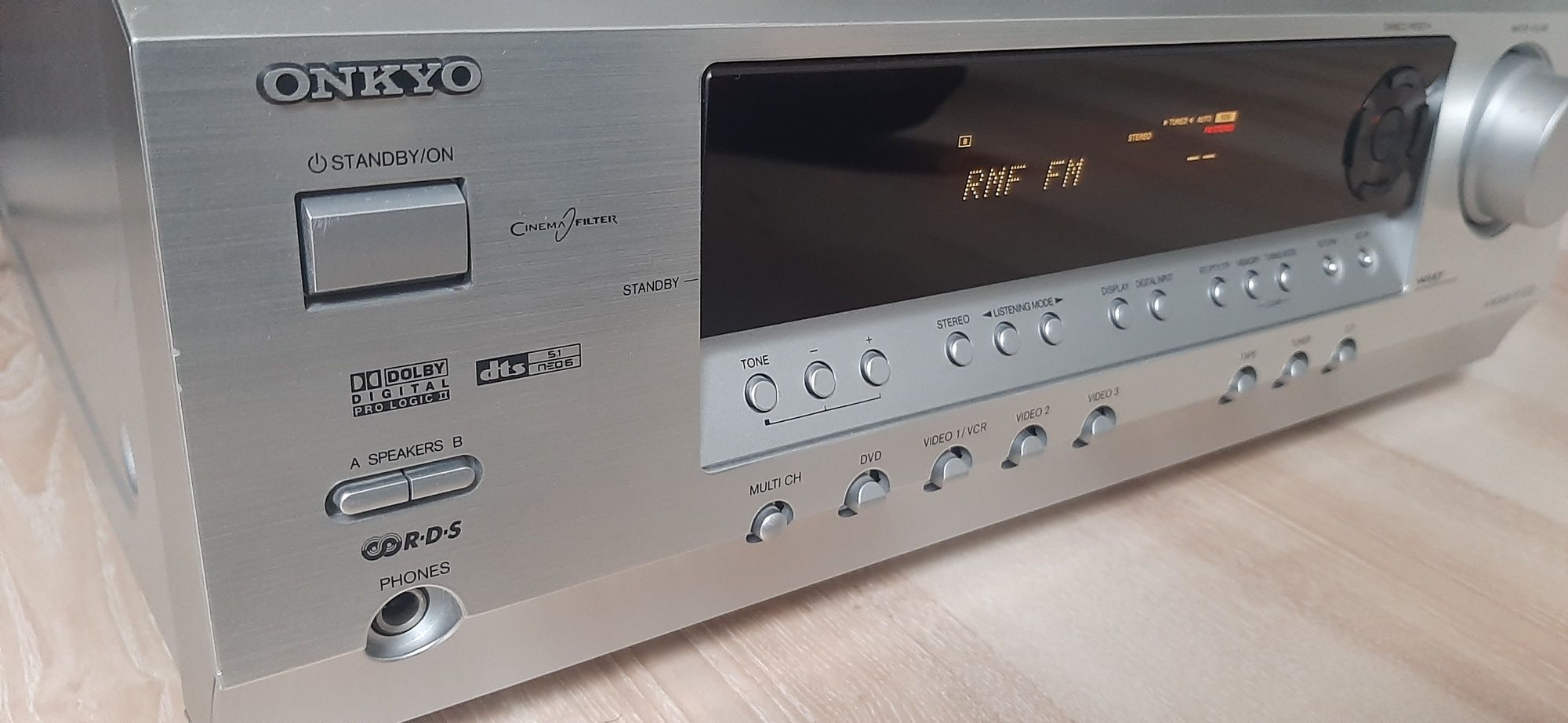 Onkyo Amplituner Kino Domowe/Stereo HT-R330