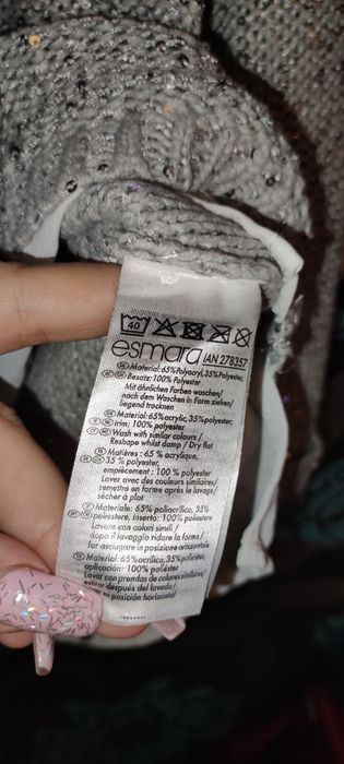 Sweterek szary cekiny , Esmara