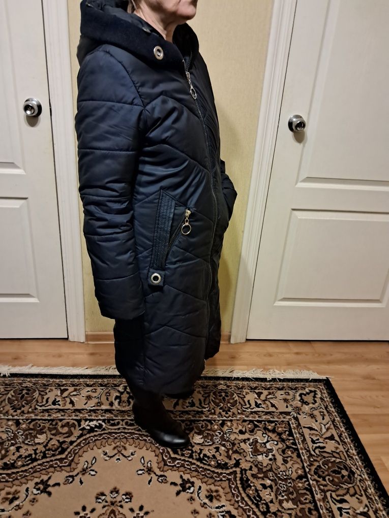 Пальто женское зима-весна размер 46