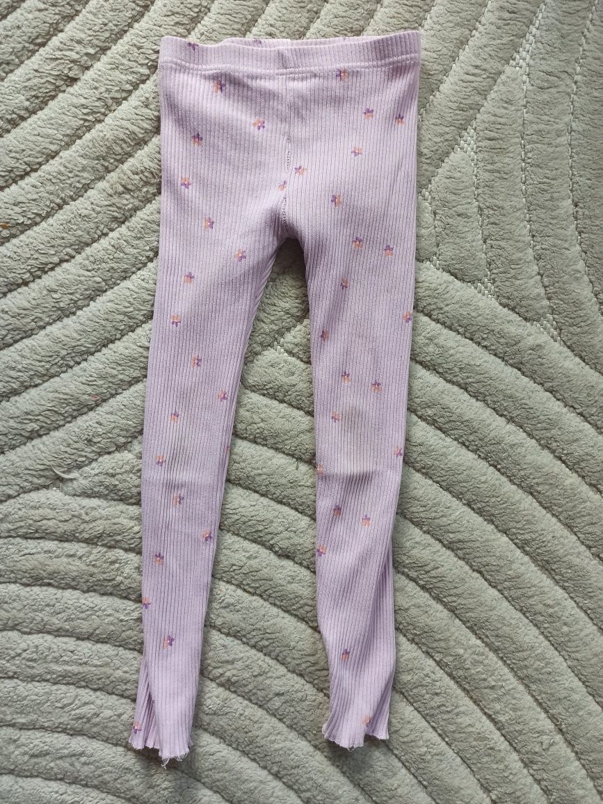 Prążkowane legginsy