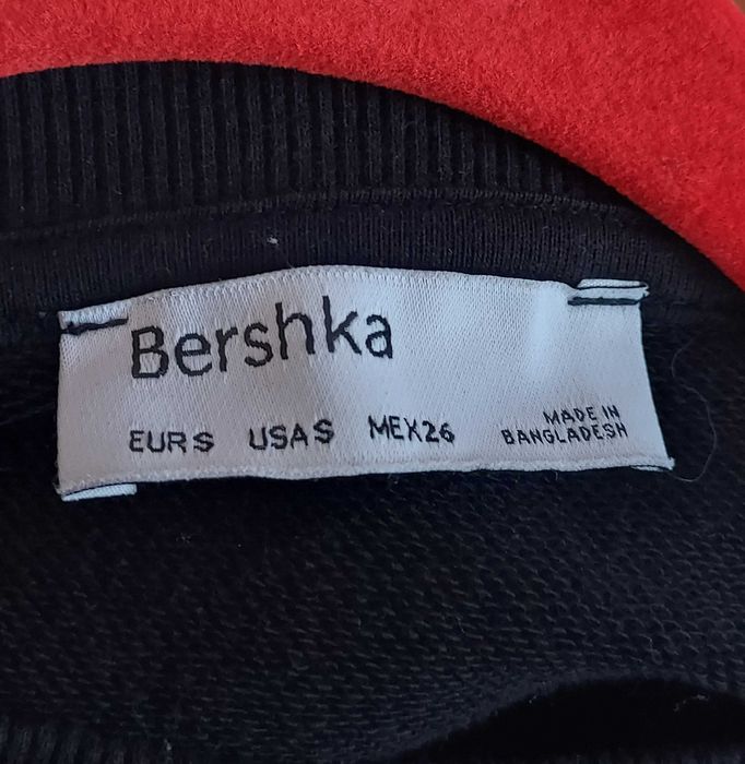 Camisola Bershka curta