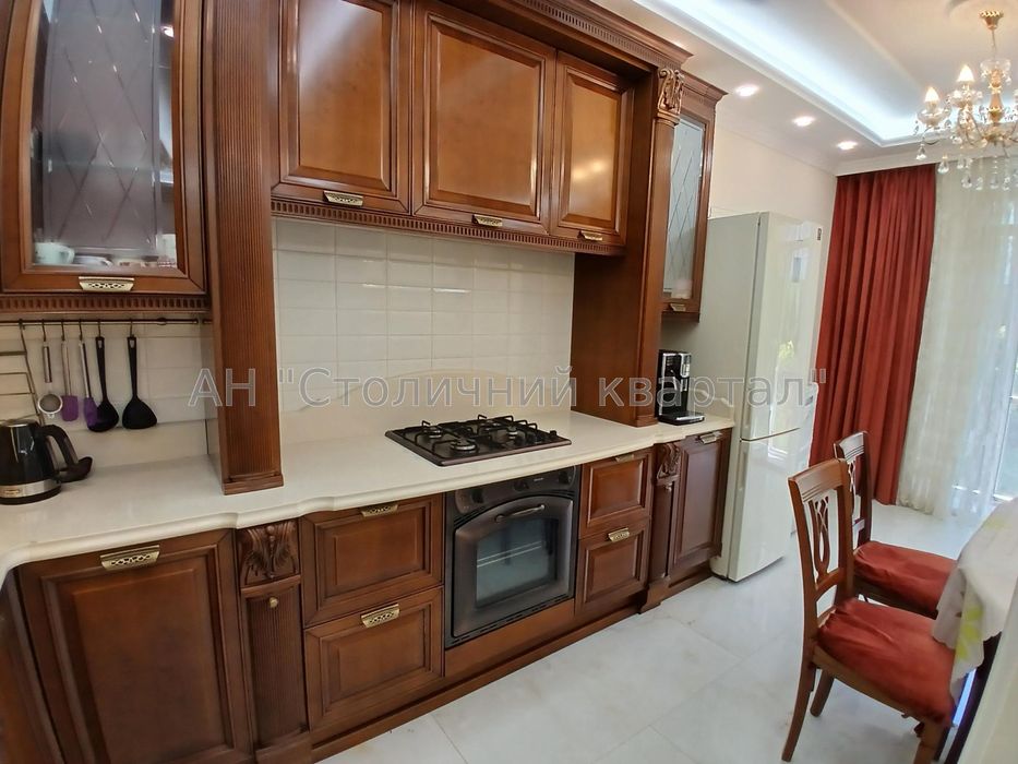 Довгострокова оренда таухаусу у с.Гора