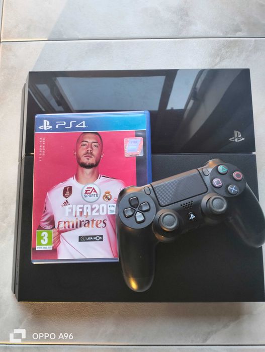 Consola PS4 usado