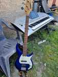 Gitara basowa  sprawna