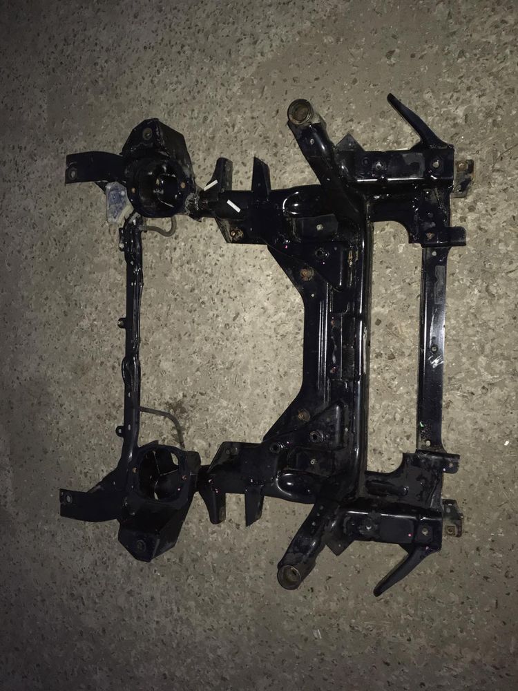 Підрамник балка  BMW X5 F15 X6 F16 X3 F25 X4 F30 F36F48 X1 F10 E60 E46