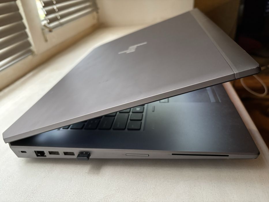 HP ZBook 17 G5 – 17.3″ | i7-8850H | Quadro P2000 | 16 GB | SSD 512 GB