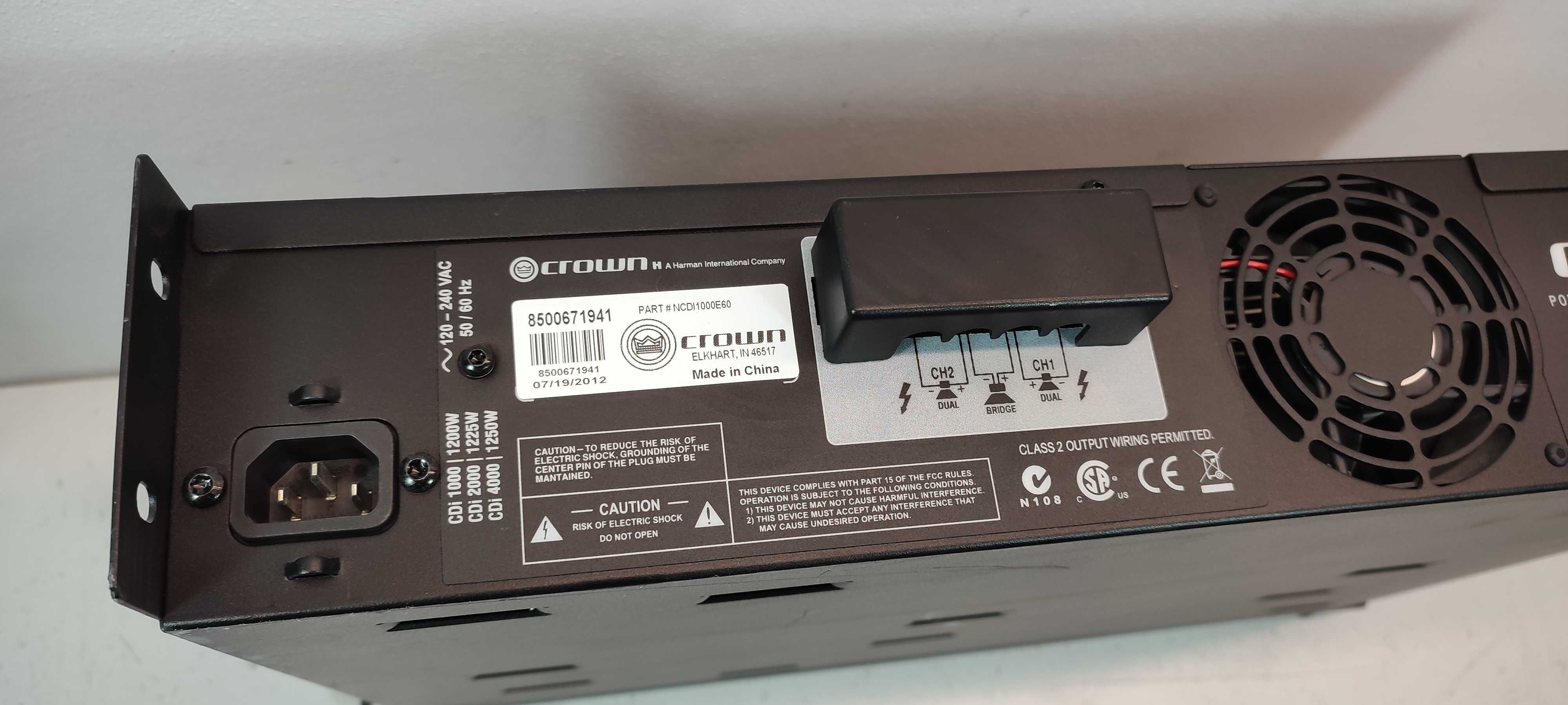 Dwukanałowy wzmacniacz mocy 70V/140V 500W CROWN CDi 1000