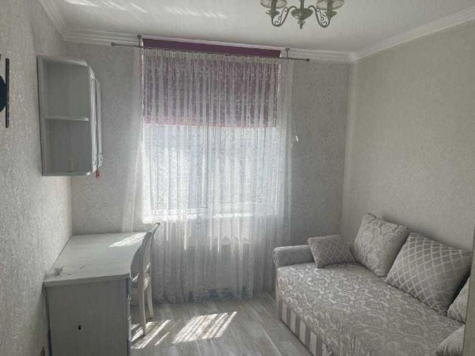 Простора та світла 3-кімнатна квартира 75 м² Урлівська 23-В