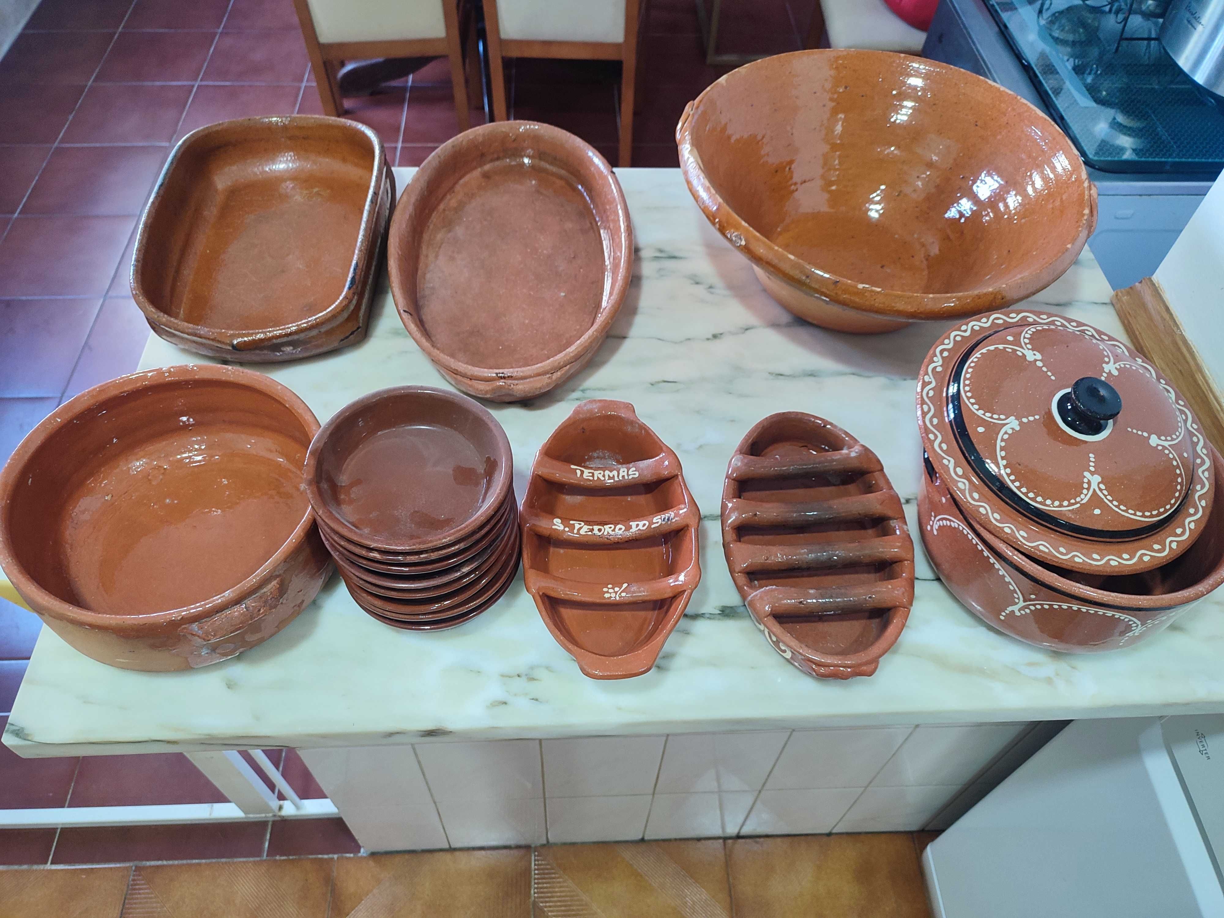 Conjunto Loiças de barro