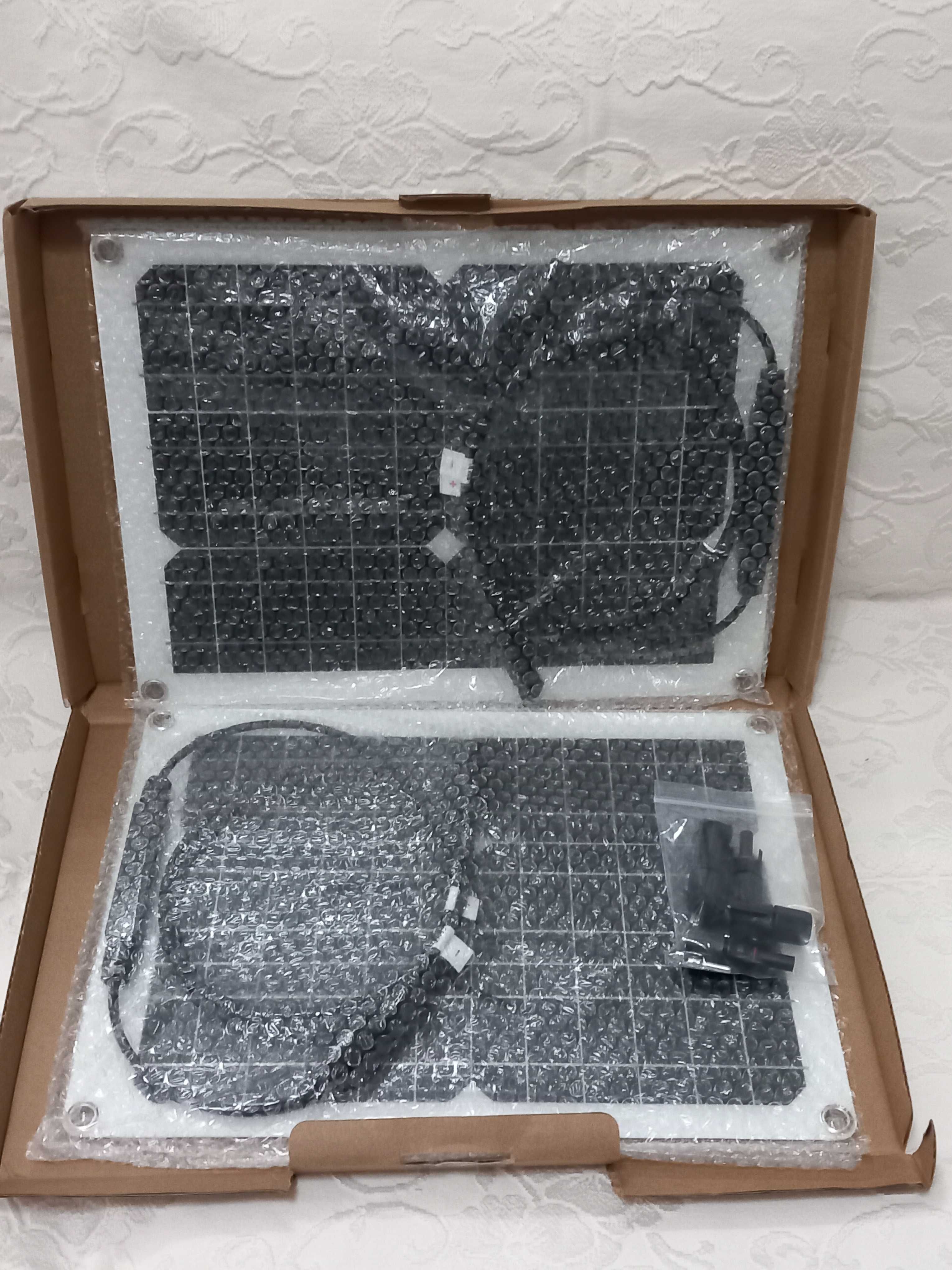 Conjunto de Painéis Solares - 50W - Carregador de Bateria de 12V