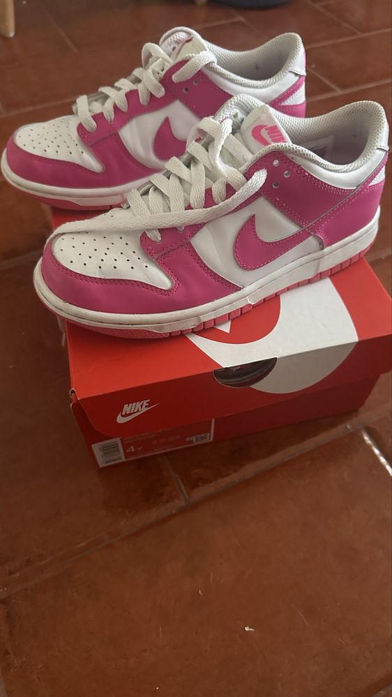 Tenis nike dunk rosa tamanho 36