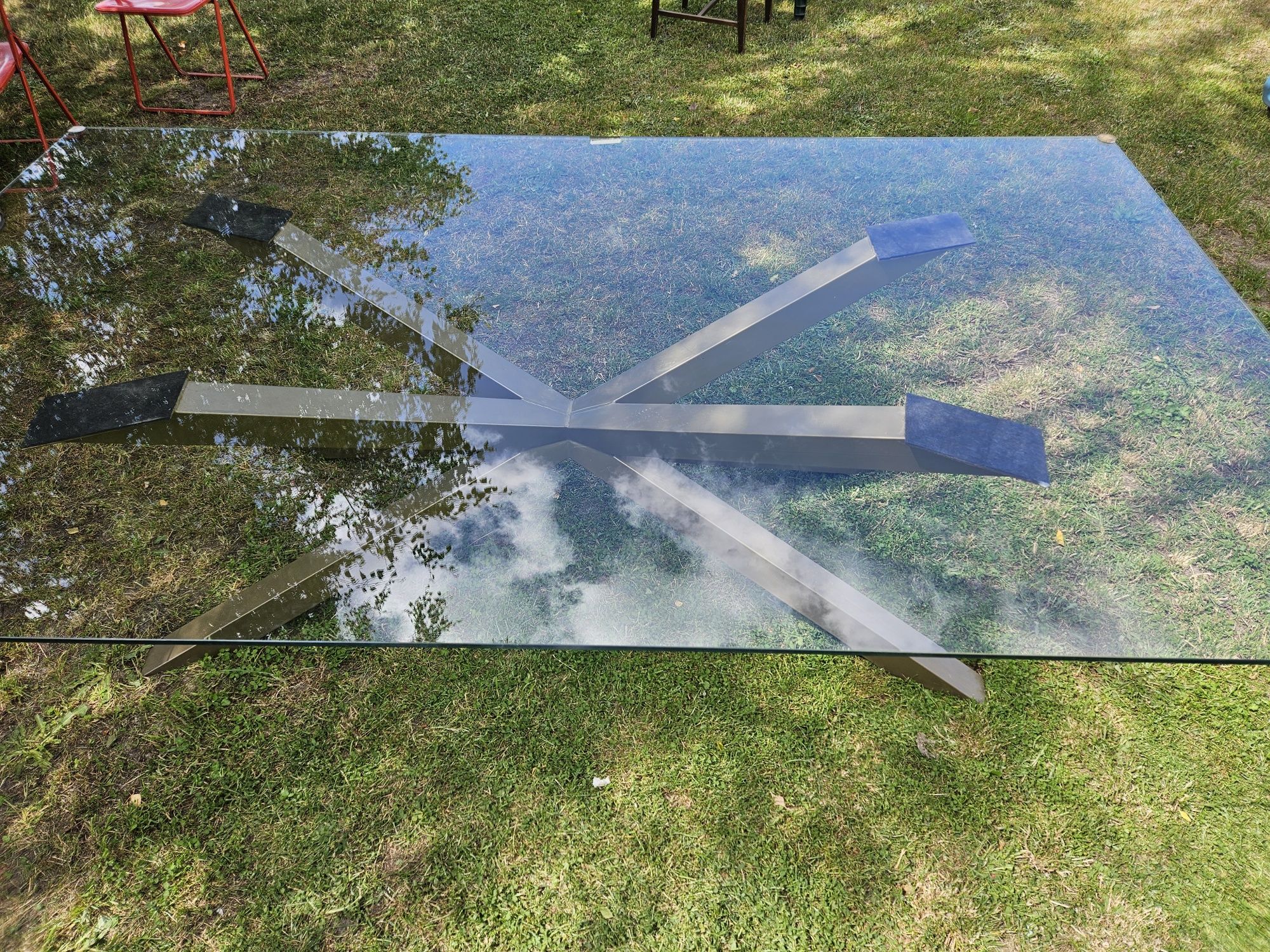 Elegancki stol szkło metal