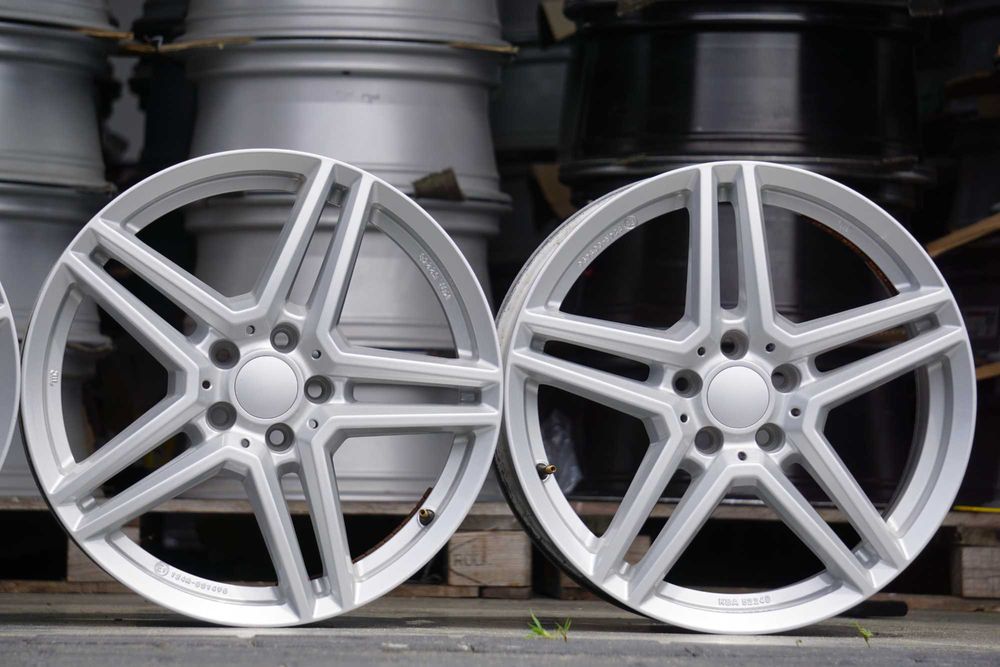 Alufelgi Uniwheels 5x108 7,5Jx18 et50,5 cb63,4mm oryginalny srebrny