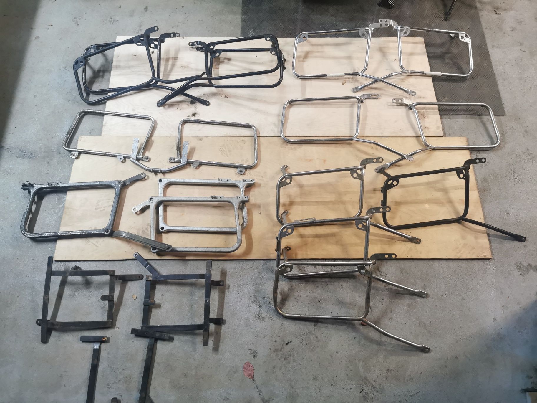 Bmw r65 r75 r80 r100 gmole stelaż kufry koszyk mocowanie akumulatora
