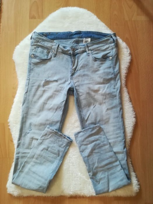 Spodnie dżinsy rurki skinny H&M
