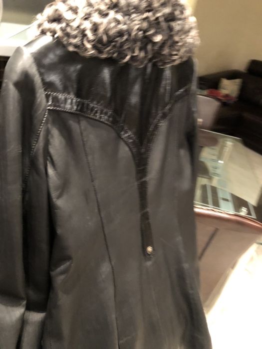 Пальто из натуральной кожи
