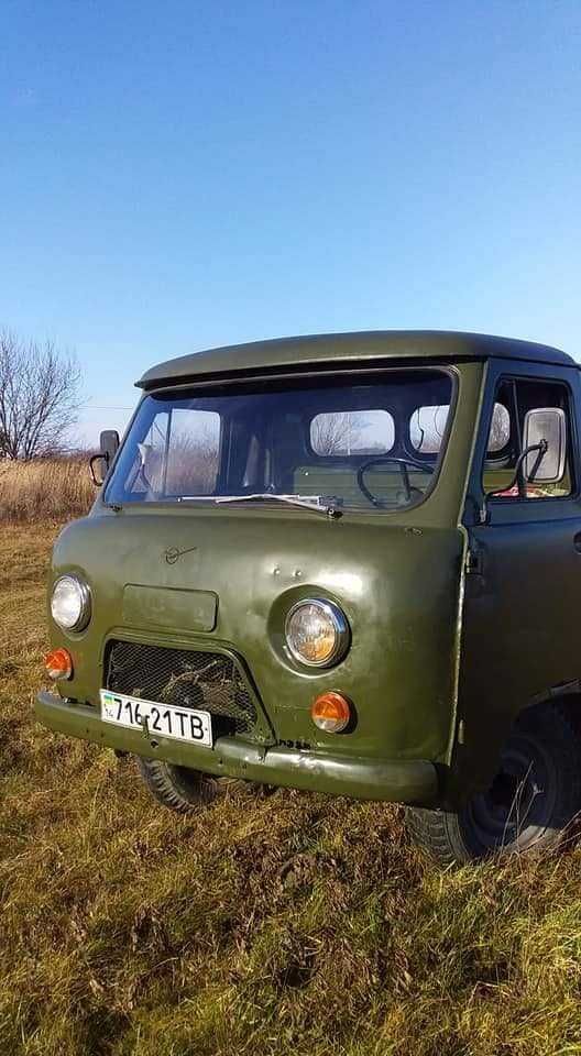 УАЗ 3303 бортовий