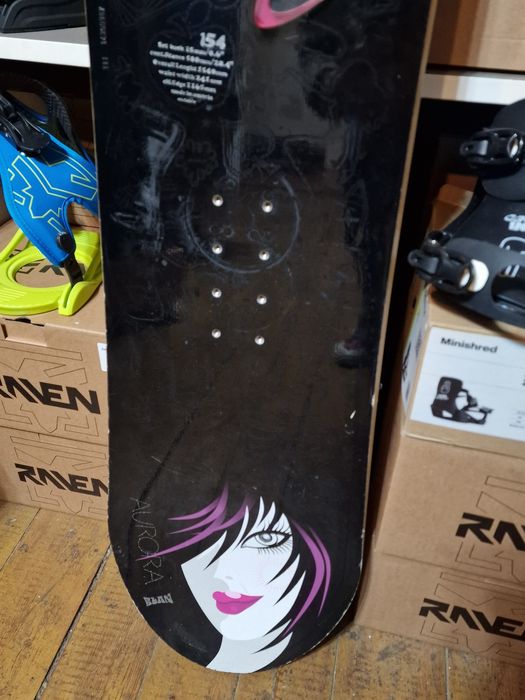 Deska snowboardowa Elan Aurora 154 cm snowboard