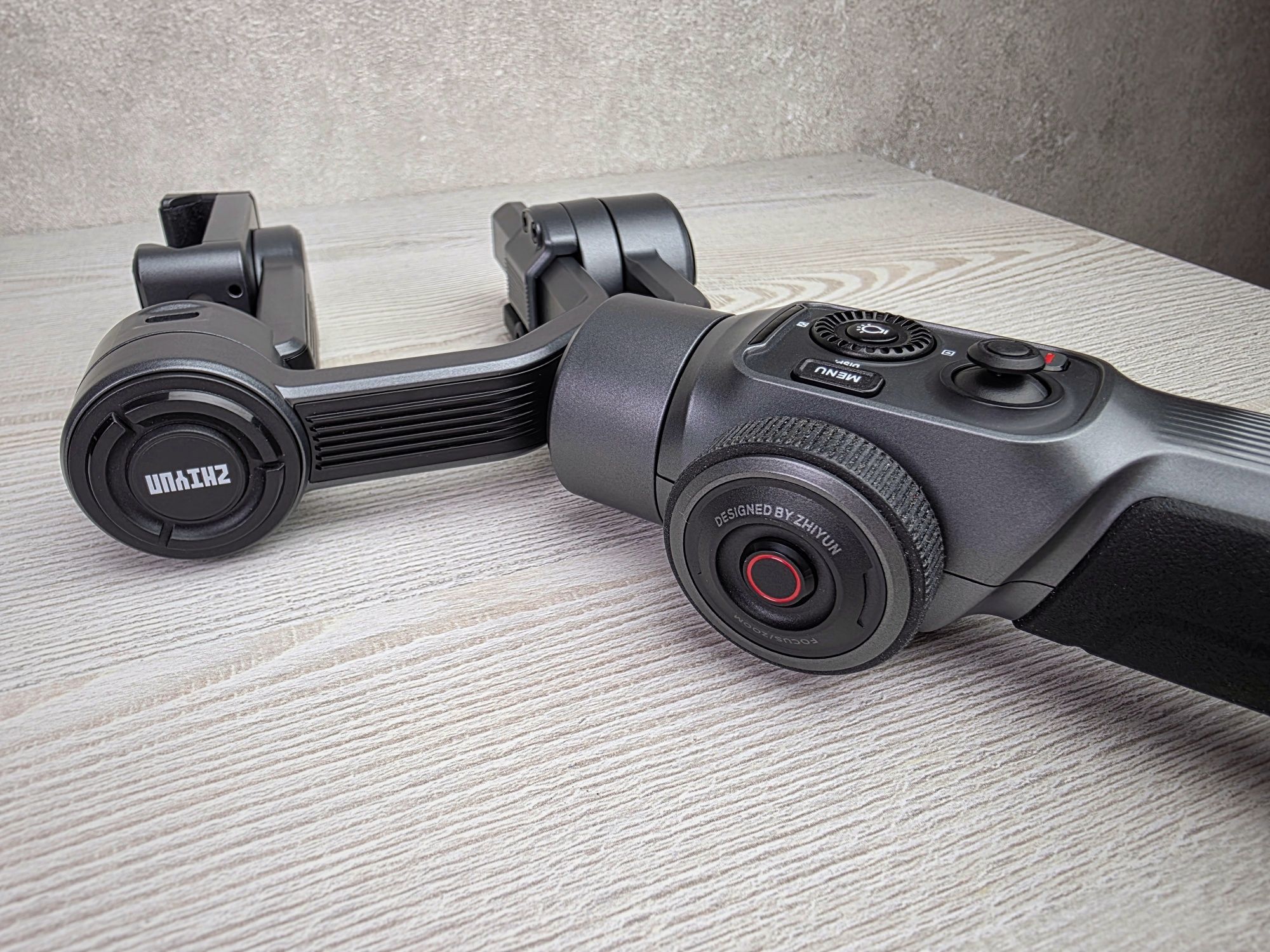 НОВИЙ • Стабілізатор для смартфону Zhiyun Smooth 5 Black • Android/iOS