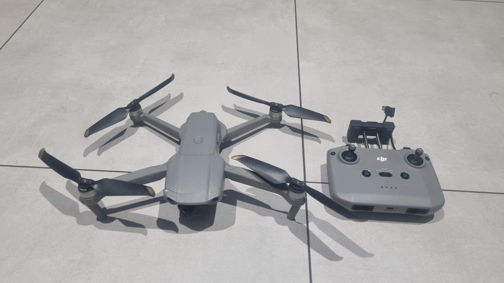 Dron Dji mavic air fly more combo