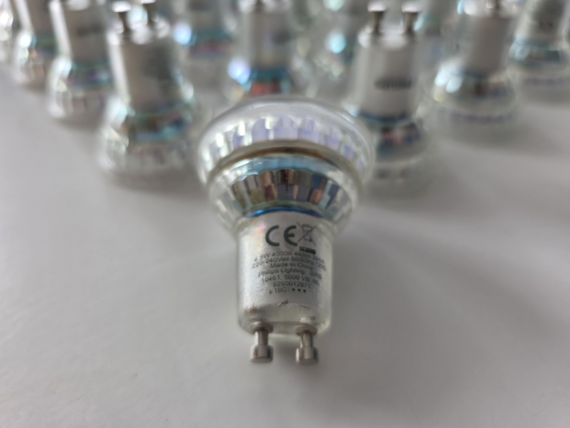 Żarówki Phillips GU10 4.5w 4000k 440lm - 39mA LED za 50% ceny - 60szt
