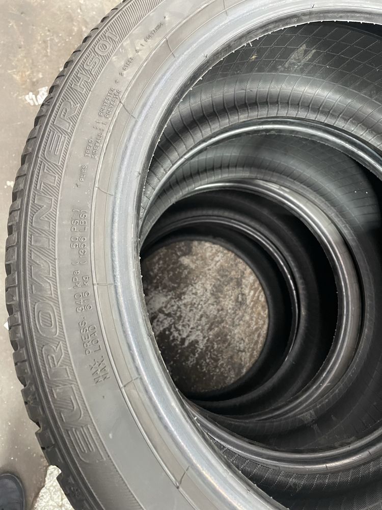 215/45R17 Falken winter hs01 (4szt) nr.104