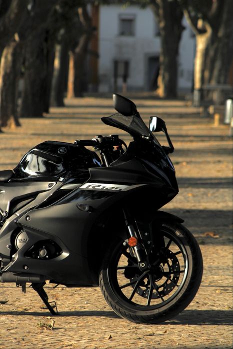 Yamaha yzf r125, 2024