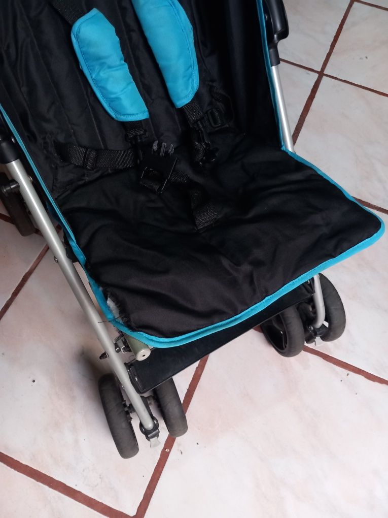 Carrinho de bebé