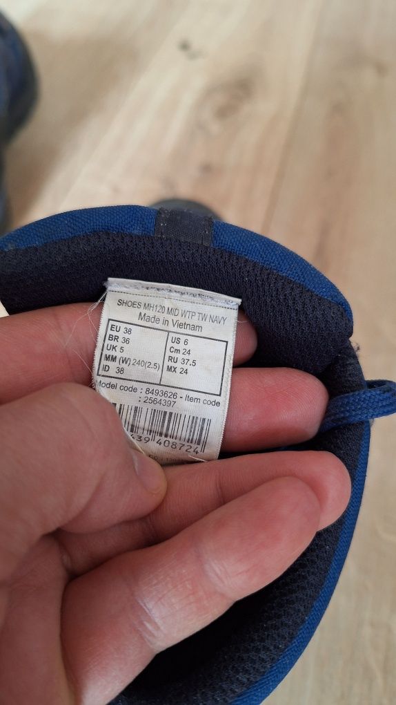 Buty turystyczne dla dzieci wodoodporne Quechua MH 120 MID rozmiar 38