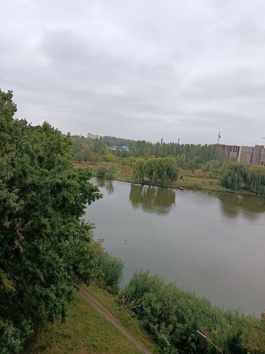 3 кімнатна, ремонт, вигляд на озеро
