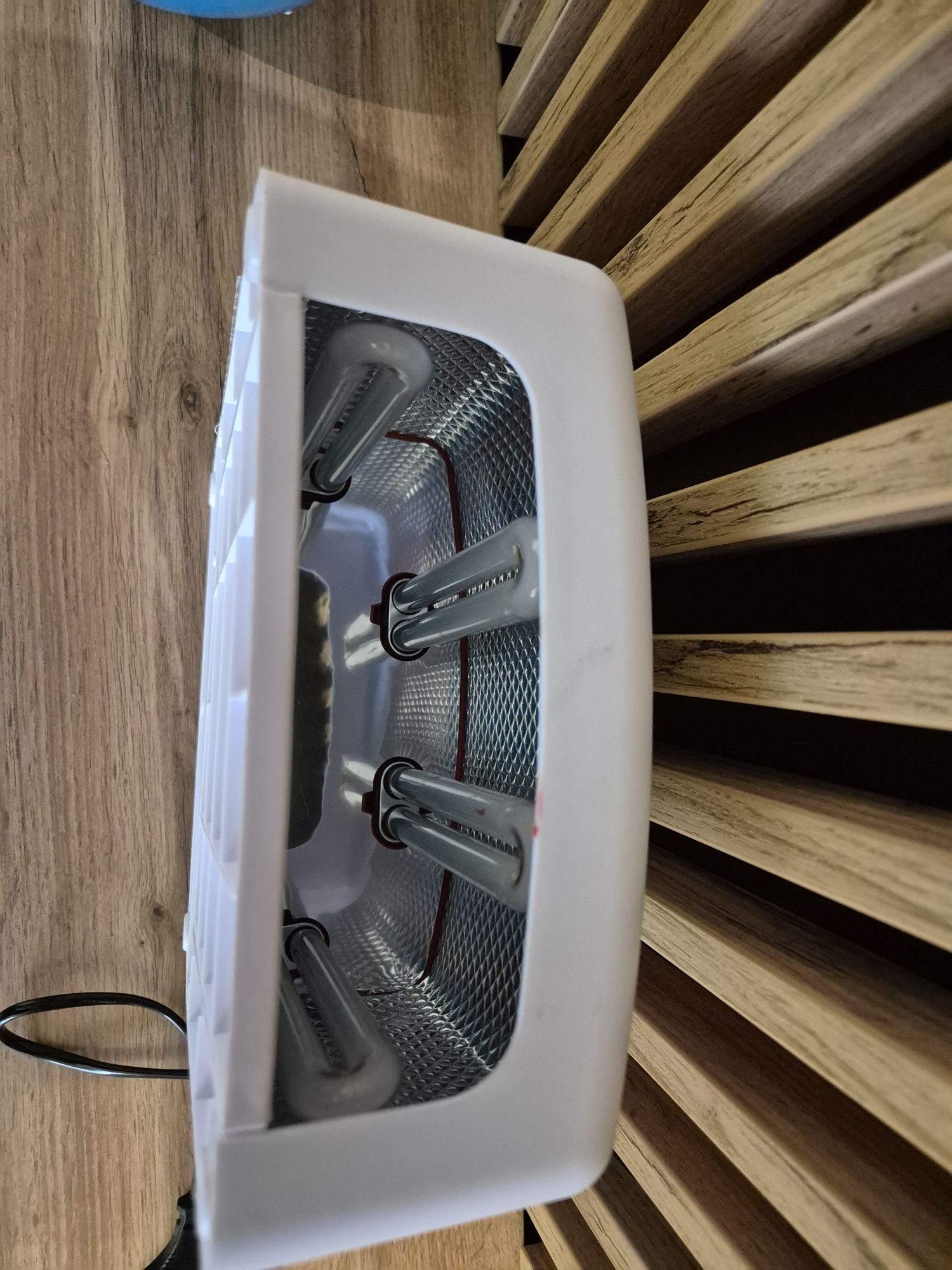 Lampa UV do paznokci