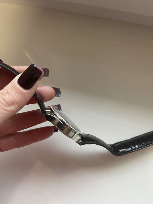 Годинник Lacoste Armani Guess гарний стан