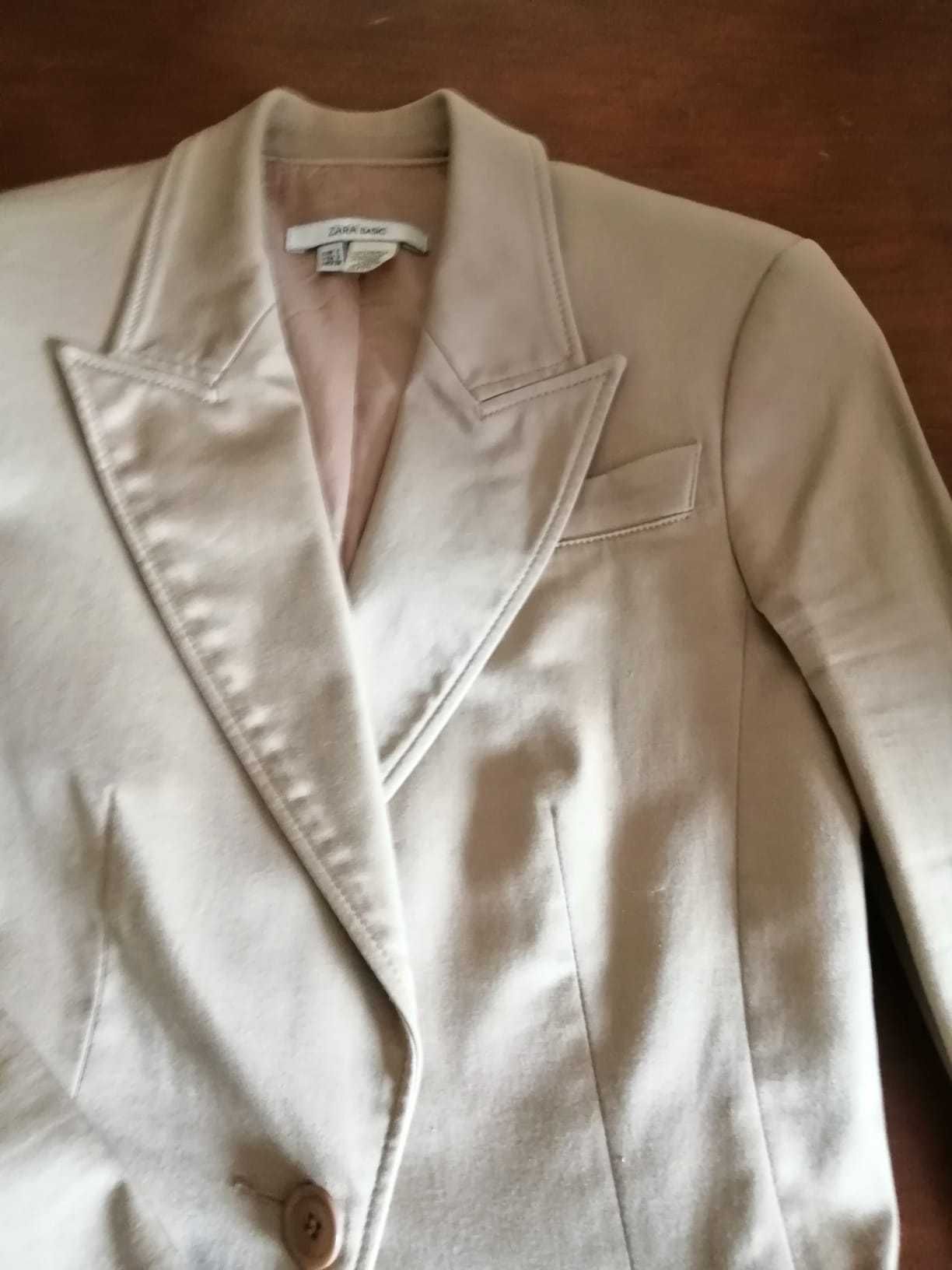 vende-se blazer beje da Zara