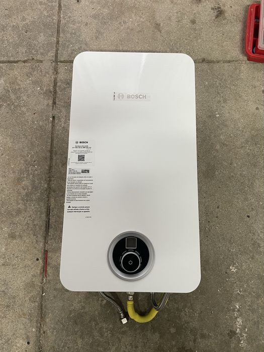 Esquentador Bosch Completamente Novo C/Montagem