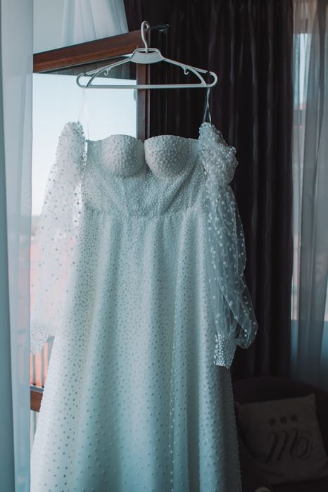 Корсетна весільна сукня