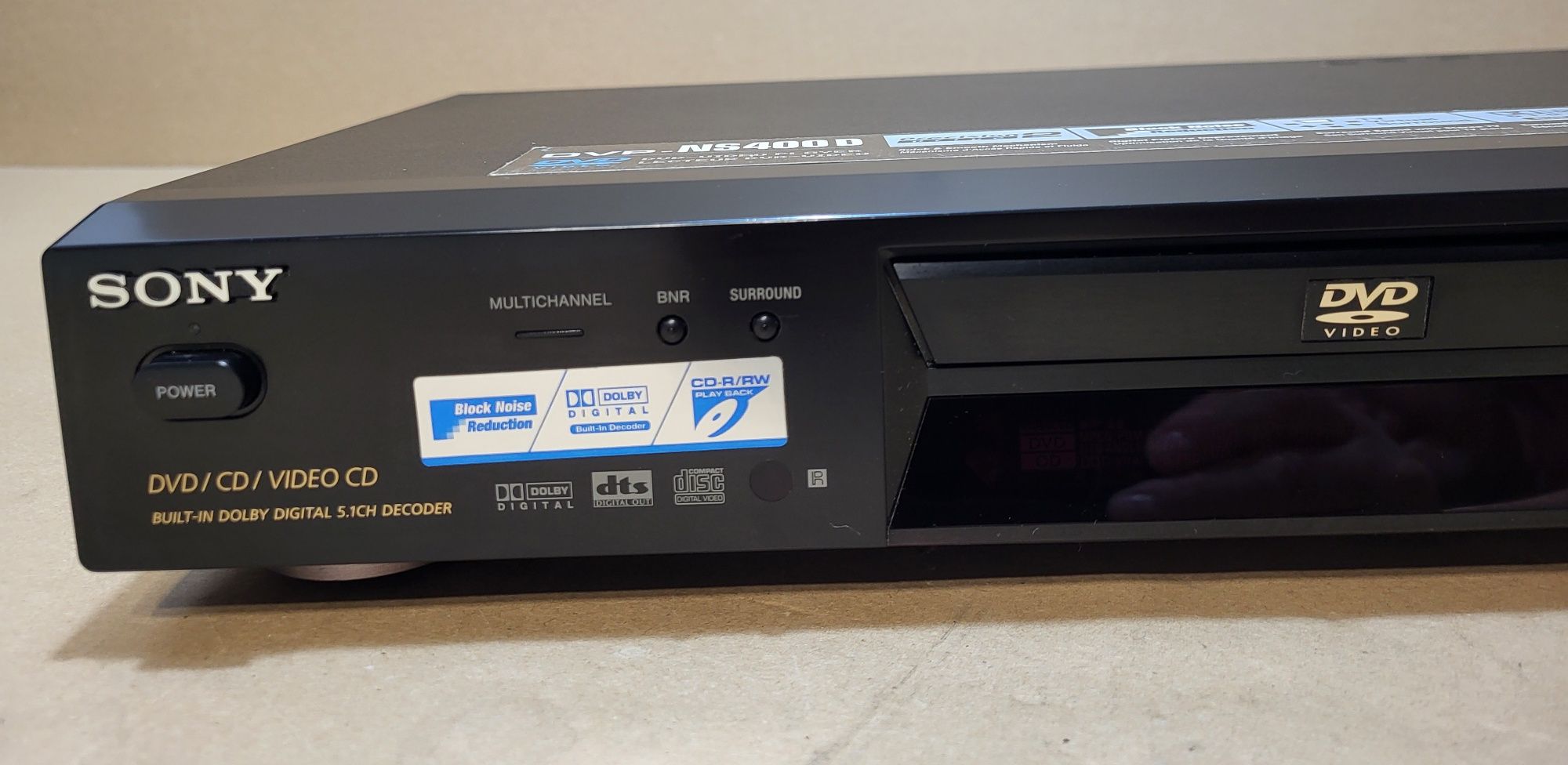 Odtwarzacz CD/DVD Sony DVP-NS400D