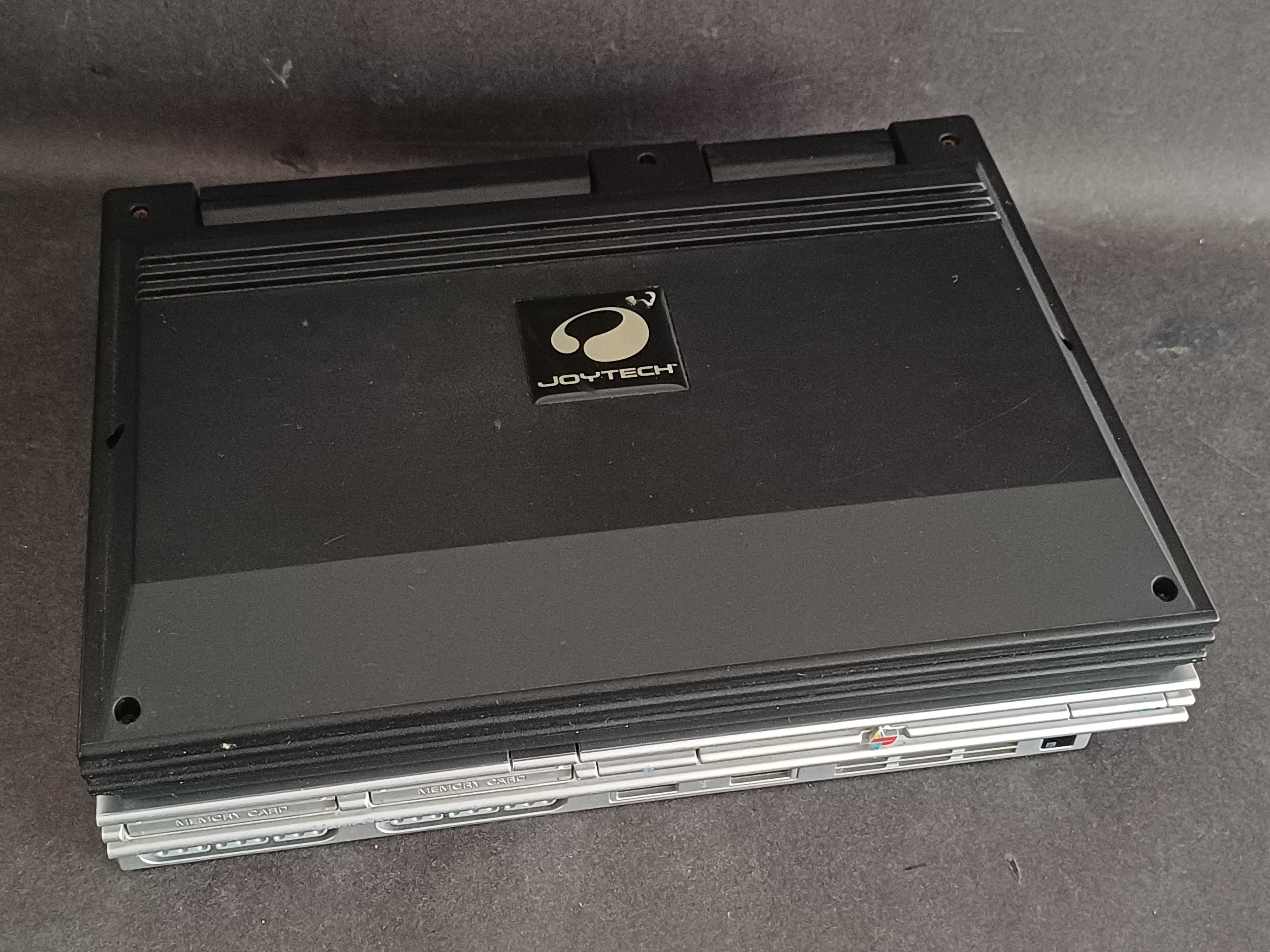 Playstation 2 com ecrã