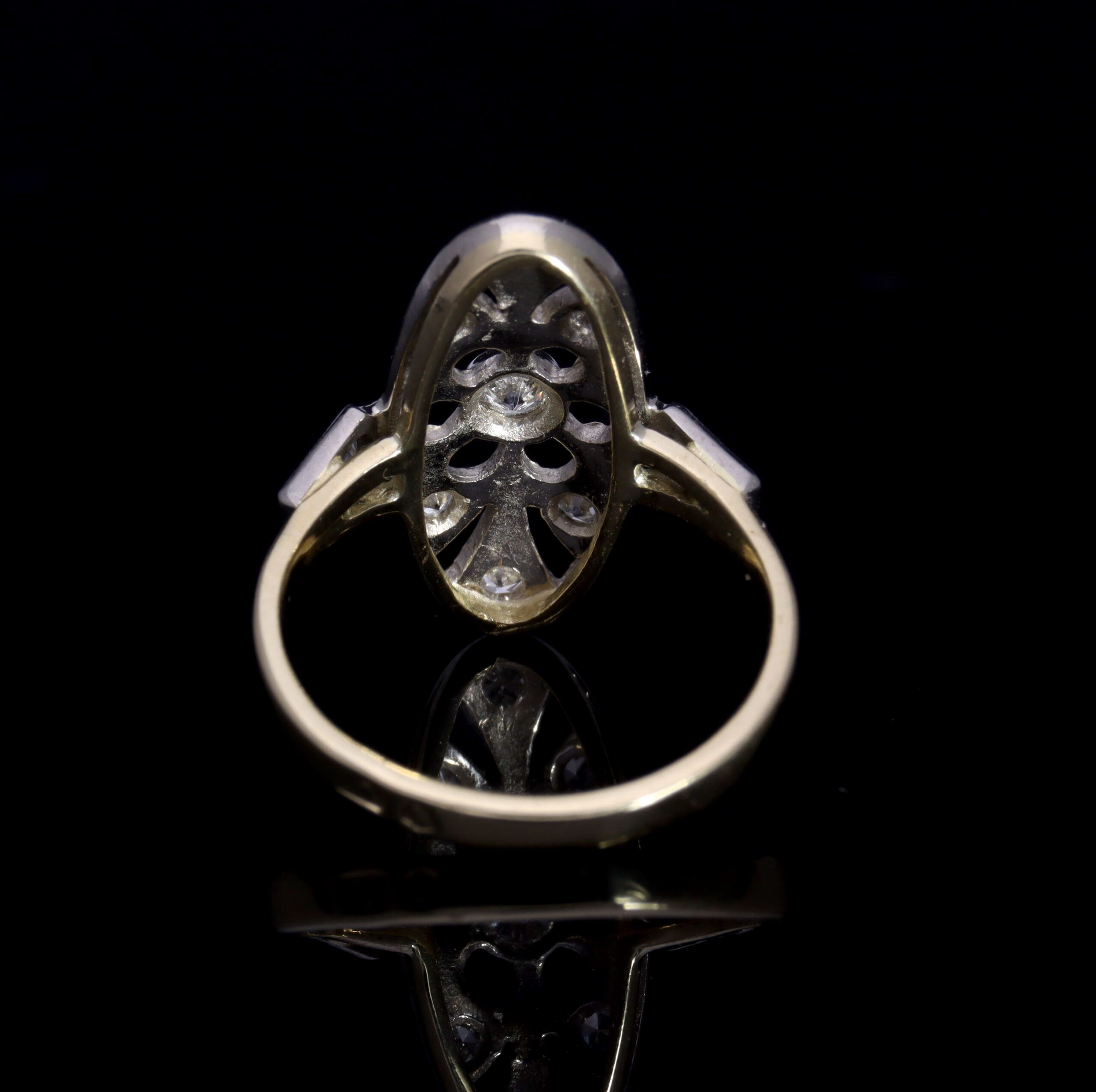 Złoty pierścionek z diamentami 0.20ct p.750