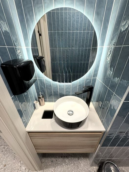 Сдам рабочее место маникюр педикюр