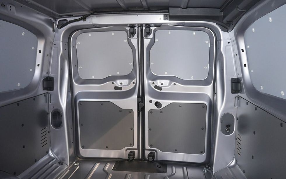 Zabudowa Toyota Proace L3 (od 2016) - Zabudowa Do Busa - Boczki Busa