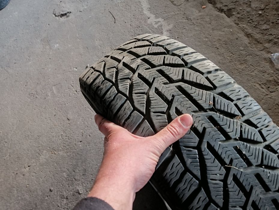 Felgi 17 5x112 225/45r17 z oponami zimowymi