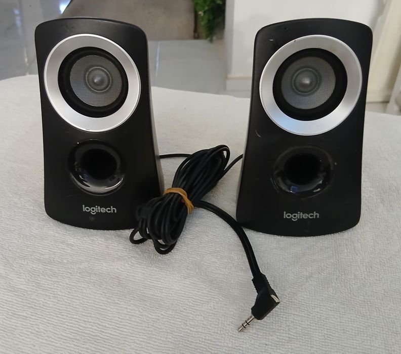 Colunas Pequenas para Computador