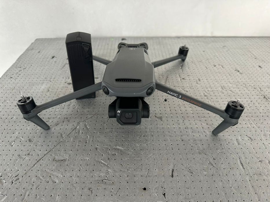 Дрон Dji Mavic 3 classic