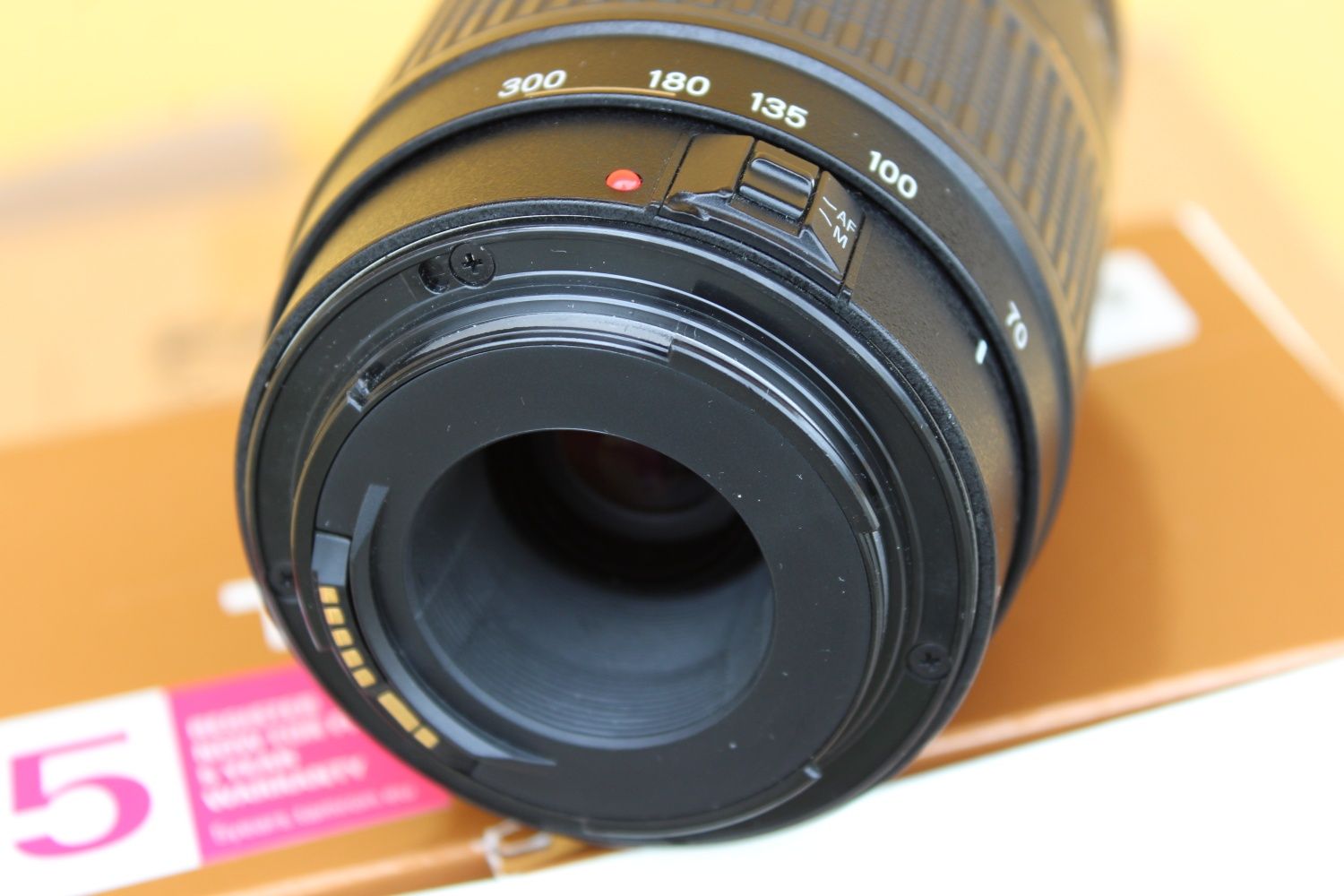 Tamron AF 70-300mm F/4-5.6 DI Macro (Canon)
