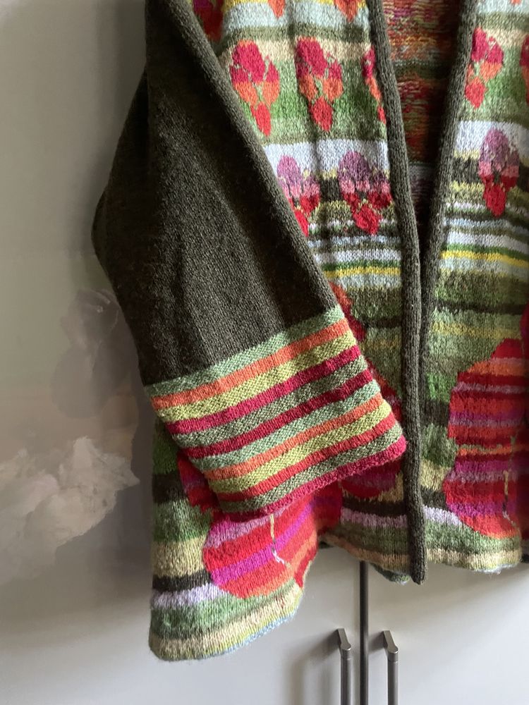 Sweter robiony na drutach wełna wełniany śliczny
